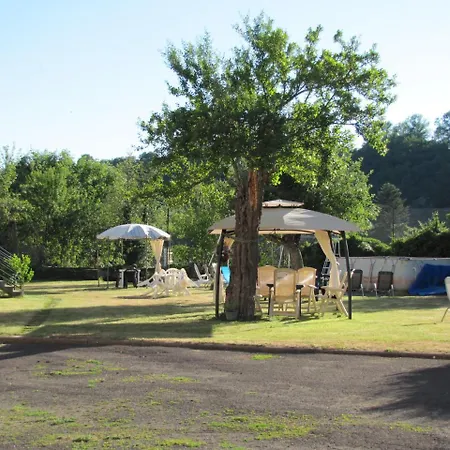 Leclosdipontine L'ecole Des Demoiselles *